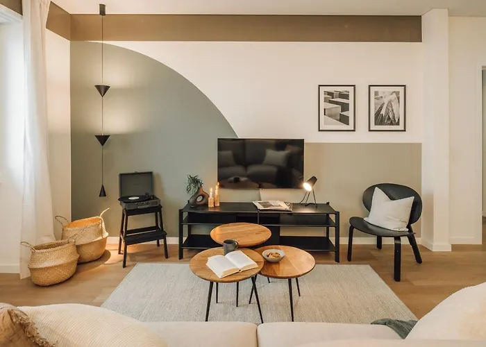 Harlem - 2 Bedrooms & Office In Alvalade