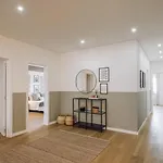 Harlem - 2 Bedrooms & Office In Alvalade Lisbona