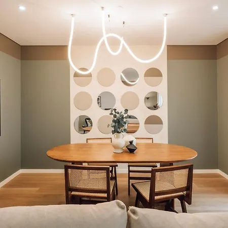 Διαμέρισμα Harlem - 2 Bedrooms & Office In Alvalade *